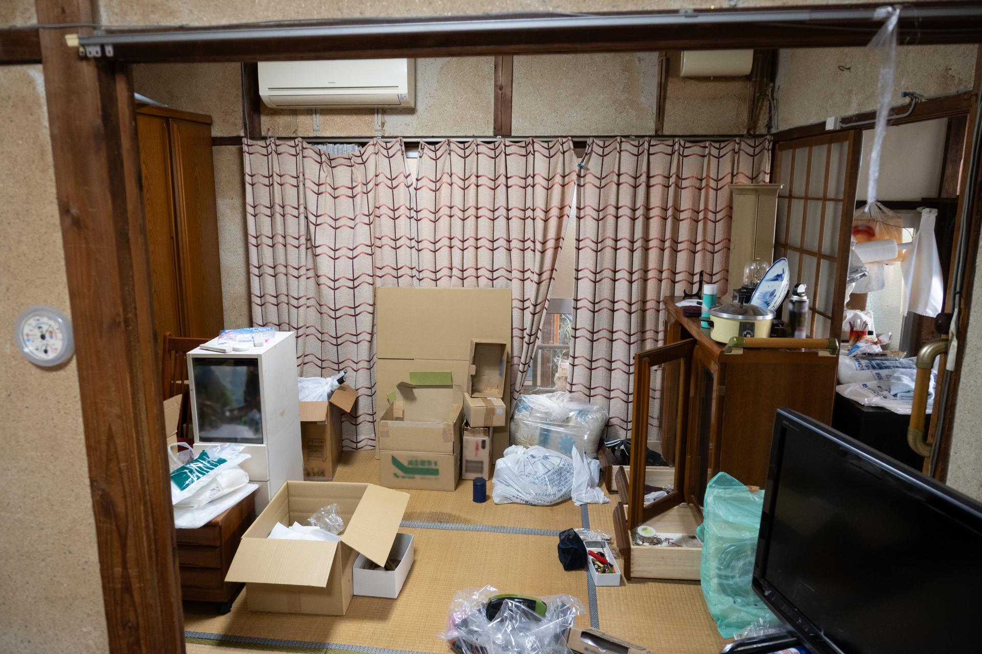 岡山県で遺品整理・生前整理なら心に寄り添うAKASHI-証-へ